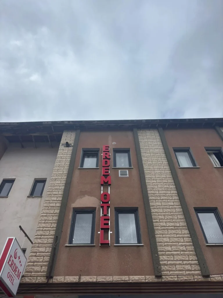 Erdem Otel dış cephe farklı açıdan görünüm Sivas Şarkışla