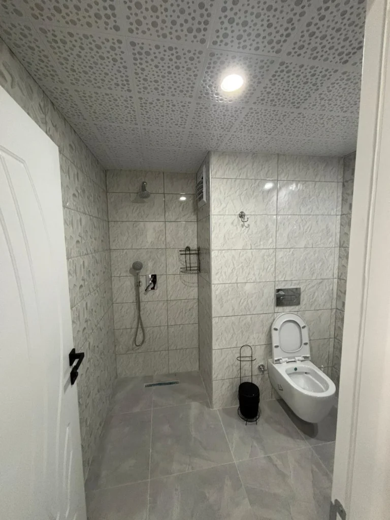 Erdem Otel banyo duş kabini ve genel alan görünümü Sivas Şarkışla