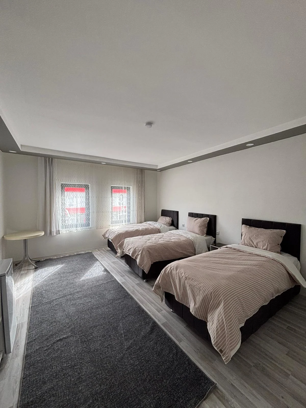 Erdem Otel Düzenli Çok Yataklı Oda